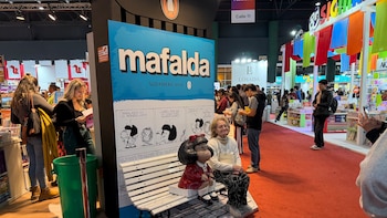 Mafalda, recitales hasta la madrugada y escritores jóvenes: así se vivió el primer sábado de la Feria del Libro