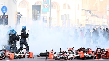 La ONU advierte contra el uso "innecesario y excesivo" de la fuerza en protestas en Albania, Francia o Italia