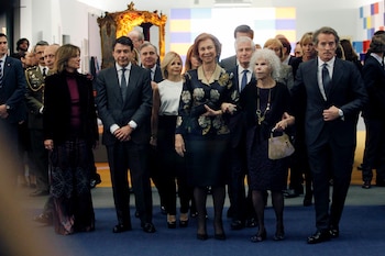 La reina y la duquesa de Alba. (Europa Press)