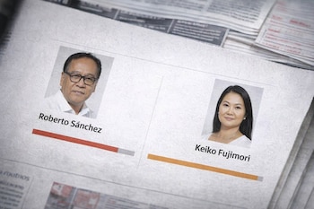 Gráfico de periódico que muestra los rostros de Roberto Sánchez y Keiko Fujimori con barras de progreso bajo sus nombres, indicando una ventaja para Fujimori.