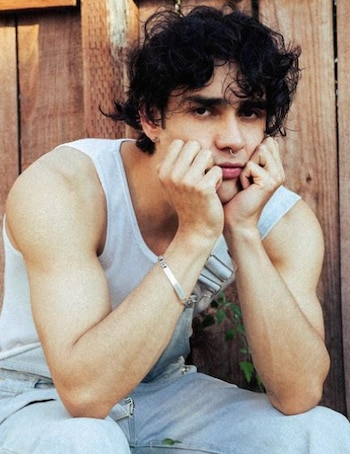 Alan Navarro tiene 29 años