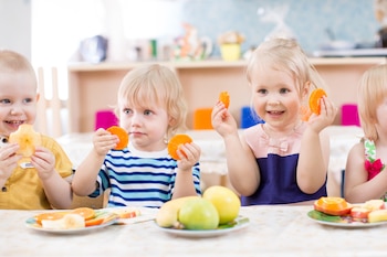 Los resultados del estudio revelaron que, con solo 20 minutos de narración de cuentos, los niños experimentaron un cambio notable en sus preferencias alimenticias