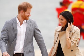 En la imagen, el príncipe Harry (i) y Meghan (d), duques de Sussex. EFE/Daniel Pockett/Archivo