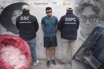 Jovany “N” fue localizado y detenido en el municipio de Yautepec, Morelos. Se le aseguró un arma de fuego corta, una báscula gramera y dosis de aparente droga. (Imagen ilustrativa | Infobae México)