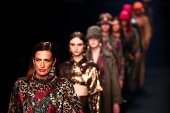 La modelo Nieves Álvarez lidera