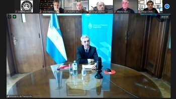 El ministro de Transporte, Mario