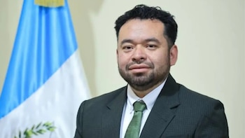 El Ministerio Público pide enviar a juicio al ex viceministro Nick Estrada por la compra irregular de fertilizantes en Guatemala