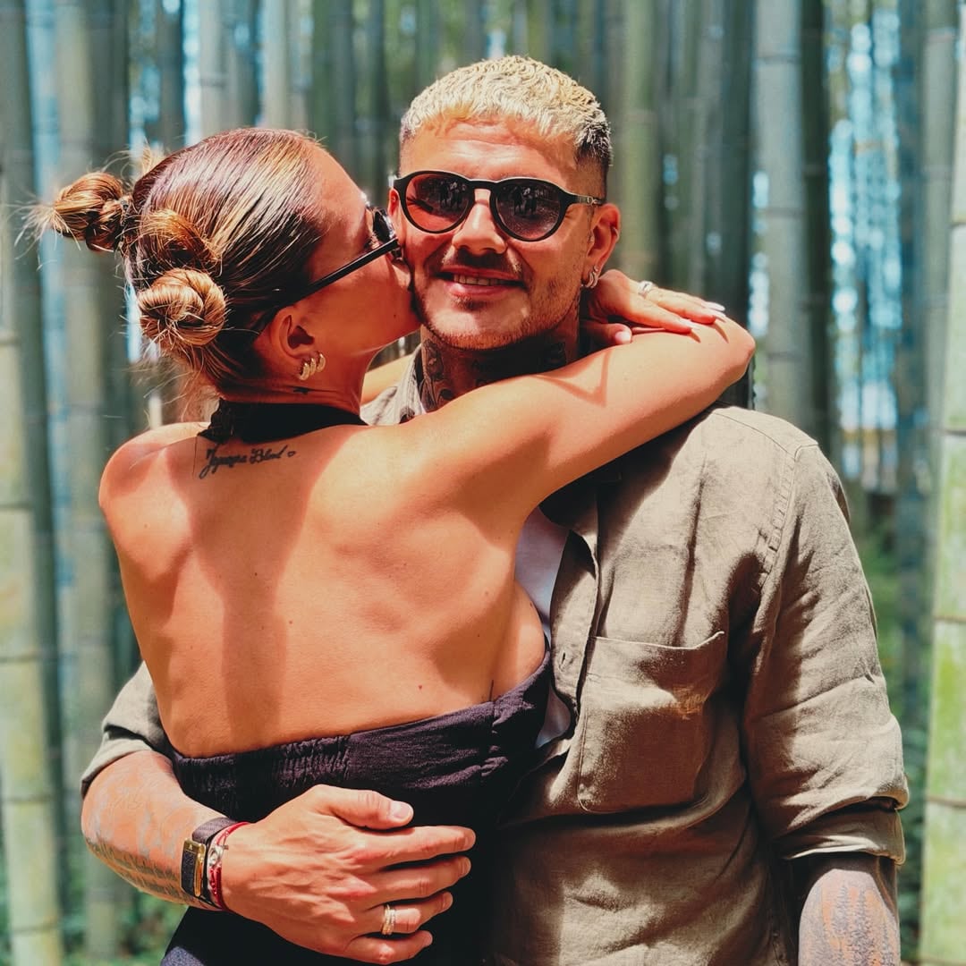 Las fotos de la China Suárez y Mauro Icardi mostraron gestos de afecto en locaciones como la pared de barriles de sake y el bosque de bambú de Arashiyama (Instagram)