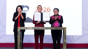 Sheinbaum emite decreto para fortalecer plataforma de transparencia del gobierno y alista iniciativa tras desaparecer al INAI