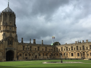 La Universidad de Oxford sirvió