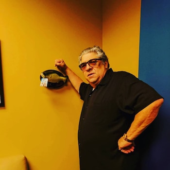 El actor Vincent Pastore durante una de sus apariciones públicas. Murió a los 80 años en su vivienda del Bronx; su cuerpo fue hallado por un amigo tras varios días sin noticias (Instagram)