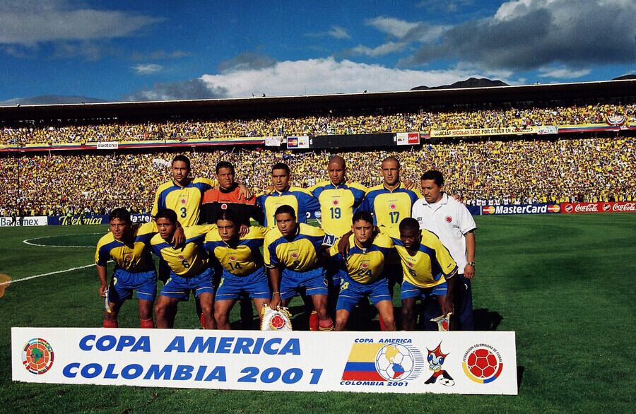 La Conmebol ratificó a Colombia como sede de la Copa América 2001, superó la fase de grupos en Baranquilla y jugó las rondas de eliminación en Armenia y Manizales antes de disputar la final en Bogotá - crédito Colprensa