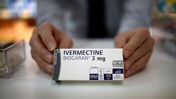 A box of the drug Ivermectine, made by Biogaran, is pictured on the counter of a pharmacy, as the spread of the coronavirus disease (COVID-19) continues, in Paris, France, April 28, 2020. REUTERS/Benoit Tessier