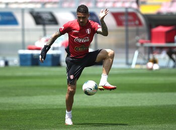 Paolo Guerrero sería el único