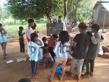 Julio Pereyra y una de