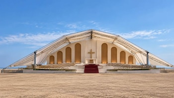 Así será el estrado principal para la misa del papa León XIV en Pimentel| Foto: Gobierno Regional de Lambayeque