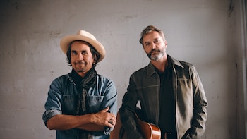Bacilos, de triunfar en la radio con ‘Mi primer millón’ en los 2000 a volver gracias al streaming: “Se generó un interés muy grande en la industria para que volviéramos”
