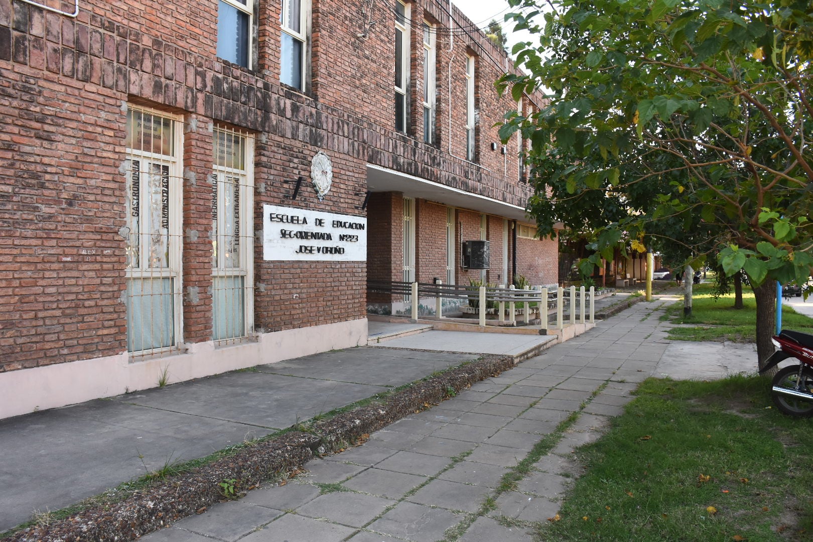 La escuela en donde ocurrió la tragedia (Leo Galletto)