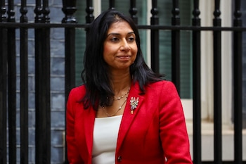 La ministra del Interior de