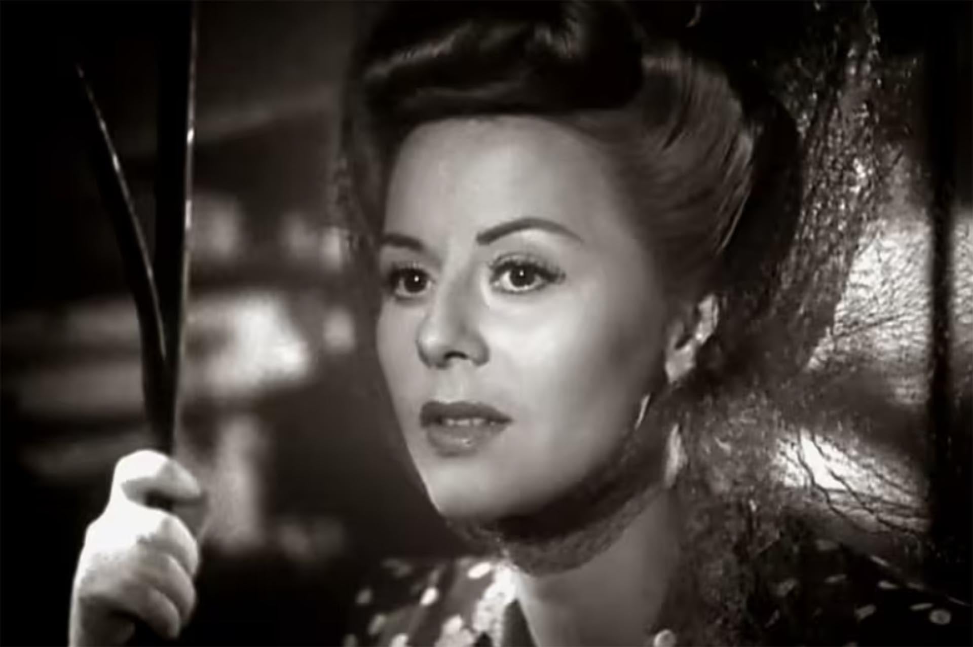Aída Luz, icónica cantante de tangos y actriz argentina, marcó la historia artística con una carrera de más de seis décadas