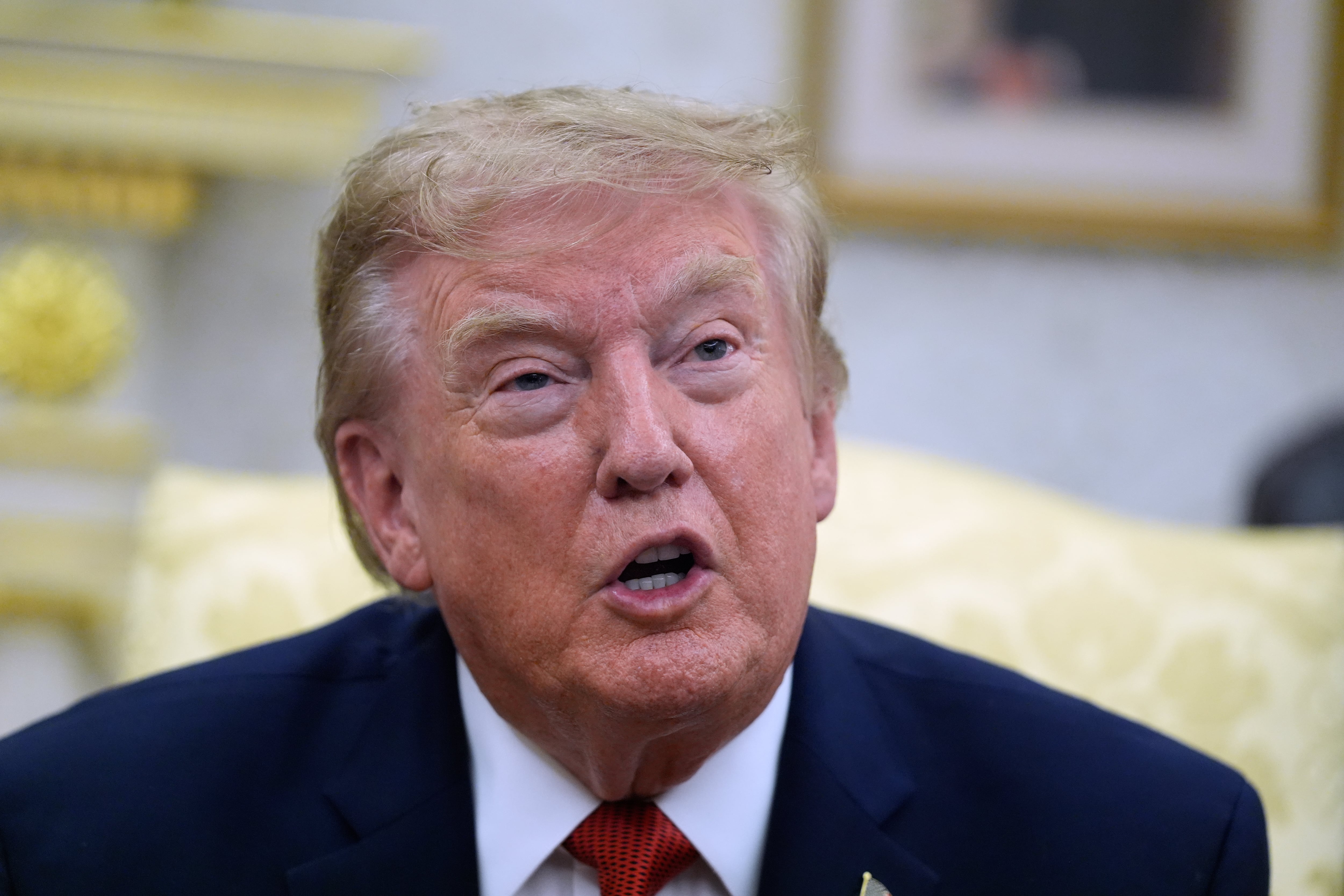 El presidente de Estados Unidos, Donald Trump, en el Despacho Oval en la Casa Blanca en Washington, el 17 de agosto de 2026 (AP foto/Manuel Balce Ceneta)