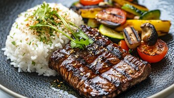 Acompañar el arroz con vegetales