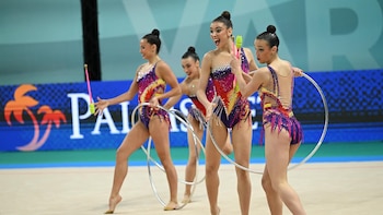 España suma otros dos oros en las finales por aparatos y repite triplete en el Europeo de gimnasia rítmica
