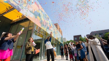 Ubicado en el último edificio
