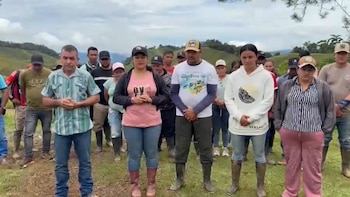 Comunidades campesinas de Amalfi, Antioquia, pidieron el fin de los bombardeos en zonas civiles: “Estamos defendiendo un principio”