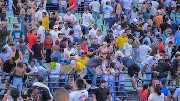 Fuertes medidas contra las barras tras los disturbios causados por los hinchas de Atlético Nacional: “Ningún niño tiene por qué ver eso”