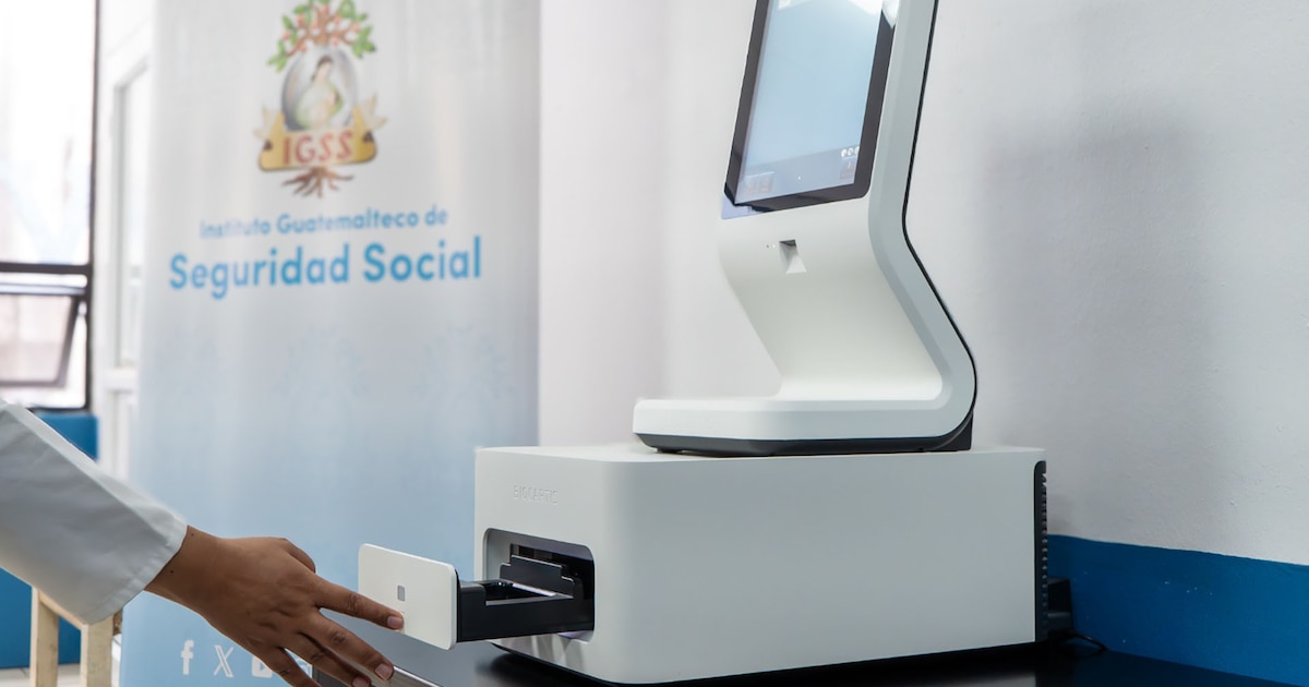 El Seguro Social guatemalteco implementa tecnología que agiliza el diagnóstico de cáncer a seis horas