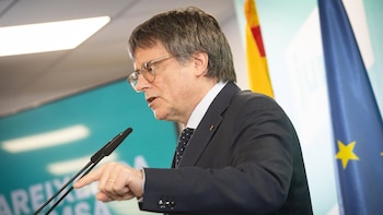 Puigdemont critica al Govern por