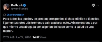Pantalla oscura con una publicación de Twitter del usuario @wanditanara. El texto menciona ligamentos rotos y la salud de una menor. Se visualizan fecha y vistas
