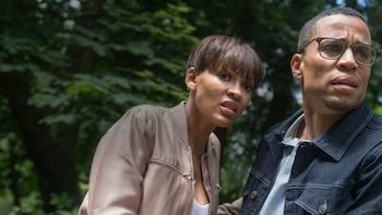 "Intruso" se mete en el