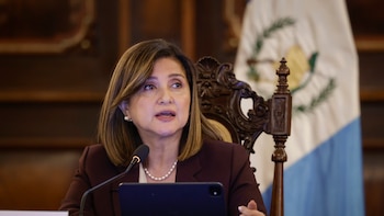 Vicepresidenta de Guatemala pide a la PDH intervenir por el borrado de estudiantes en la USAC