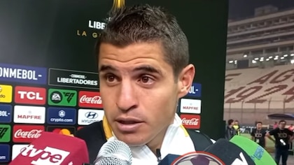 Aldo Corzo protagonizó tenso momento con periodista tras empate con Junior por Copa Libertadores 2024: “Es lo que tú piensas”