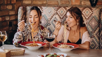 La ciudad más altruista de Italia: los vecinos invitan a los turistas a merendar y cenar en sus casas