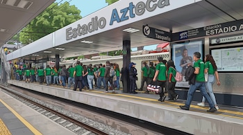 Ilustración de estilo caricatura mostrando la estación 'Estadio Azteca' del Tren Ligero, con personas en playeras verdes de la Selección Mexicana.