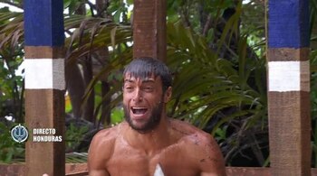 Montoya es salvado de la