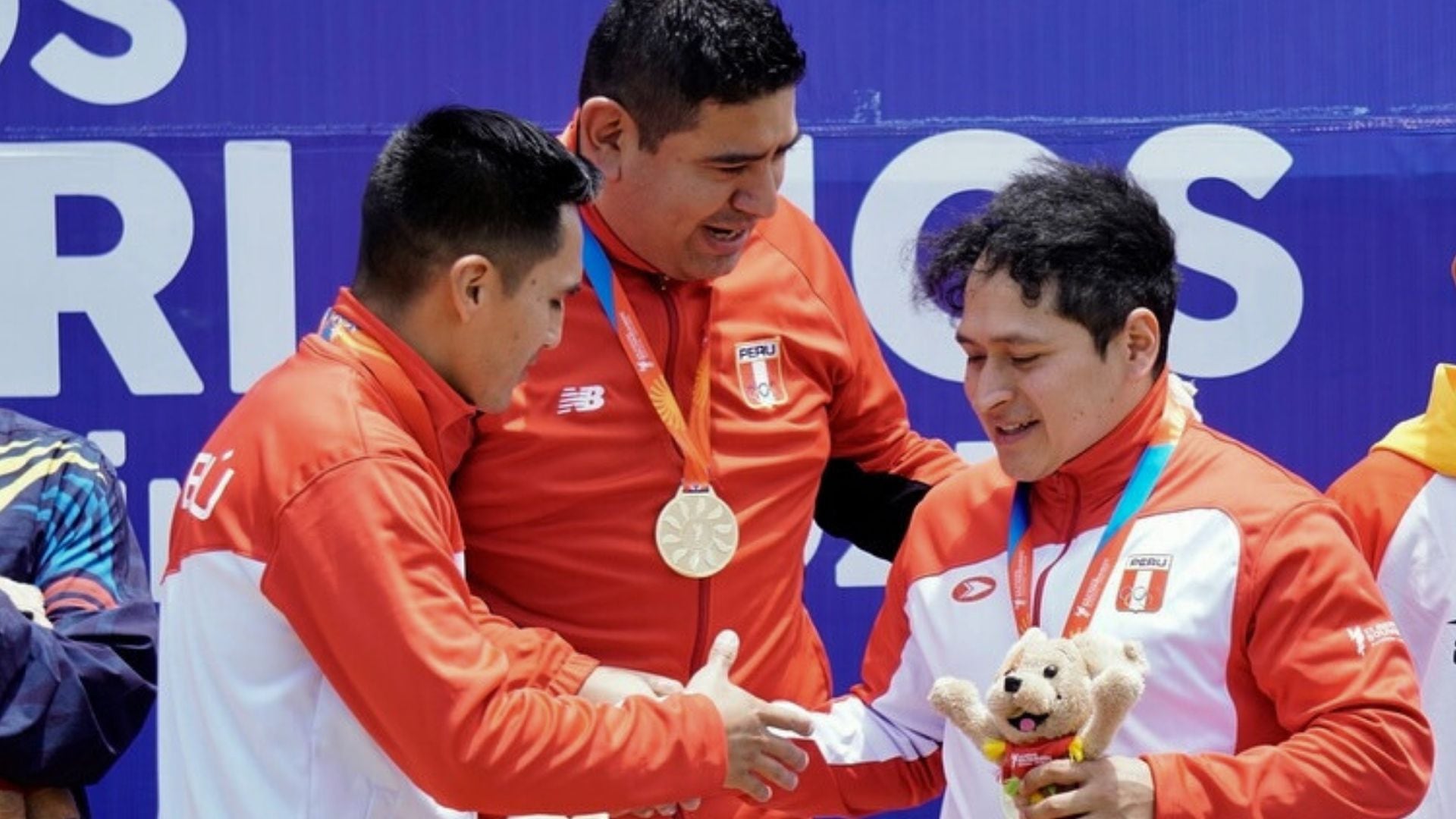 Tiradores peruanos conquistan el segundo oro para Perú en la prueba por equipos de los Juegos Bolivarianos 2025