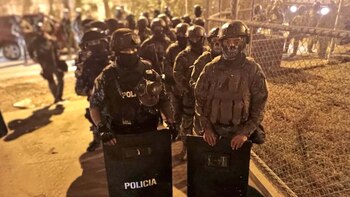 Policías y militares llevaron a