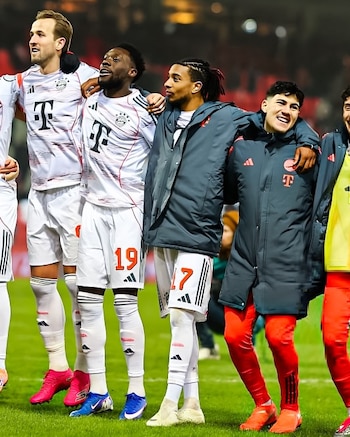 Felipe Chávez celebró junto a