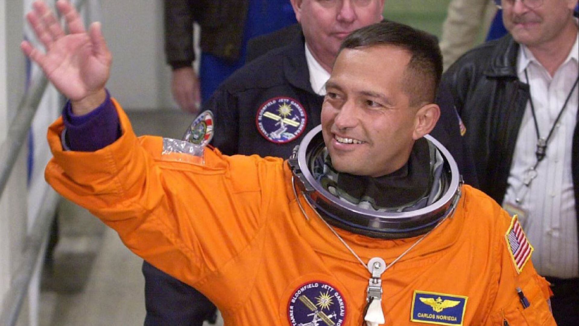 El 15 de mayo de 1997, Carlos Noriega se convirtió en el primer peruano en viajar al espacio, llevando consigo el nombre del Perú en sus misiones con la NASA y contribuyendo al progreso científico global. (Andina)