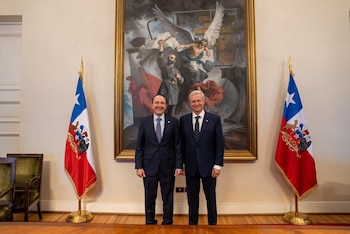 Chile. El Salvador. José Antonio Kast, Gustavo Villatoro