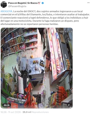 Comerciante frustró un asalto armado en Suba y los sospechosos huyeron en moto - crédito @PasaenBogota/X