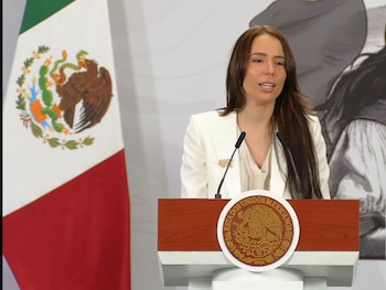 La presidenta Claudia Sheinbaum presentó la segunda edición de México Canta junto a Junior H y Majo Aguilar en Palacio Nacional. - (Youtube)
