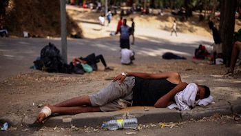 Mientras Marruecos anuncia un refuerzo de los controles fronterizos para impedir nuevas convocatorias de cruces masivos, España intenta agilizar los trámites de devolución de los adultos que ingresaron ilegalmente (Foto: Reuters)