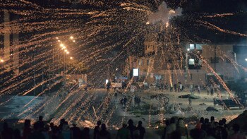 Grupos de personas a favor