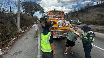 El sistema de certificación mecánica de buses queda bajo investigación tras detectarse documentos alterados en Guatemala