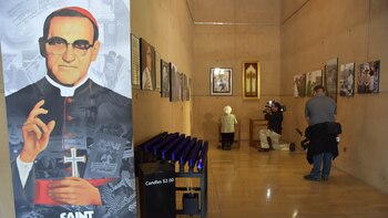 Salvadoreños recuerdan el legado de